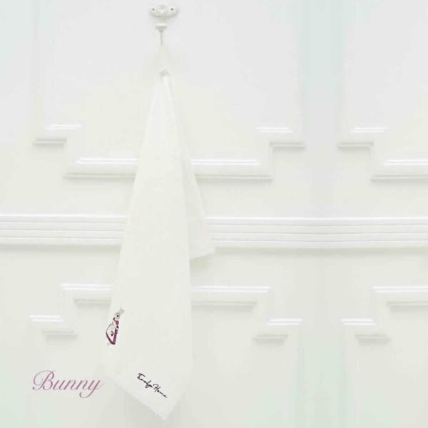 Alternative view of Bunny