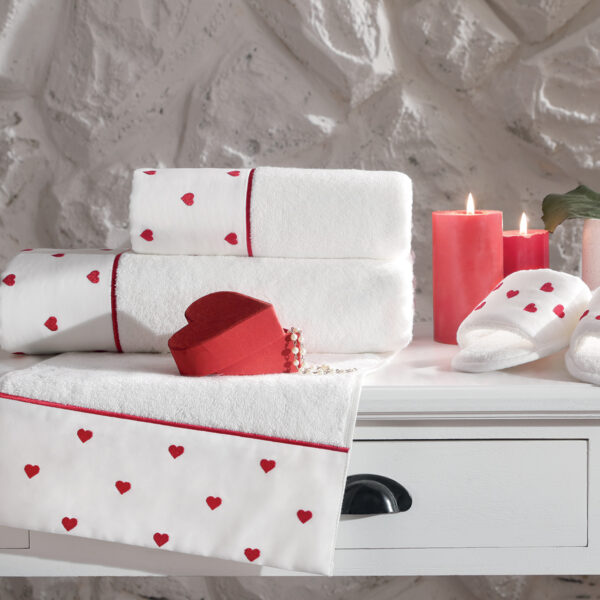 Tiamo Terlikli 3'lü Havlu Set