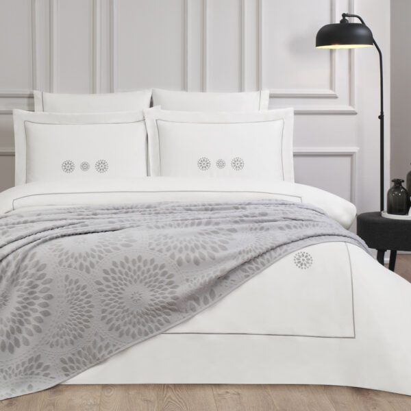 Lotus Pikeli Nevresim Takımı